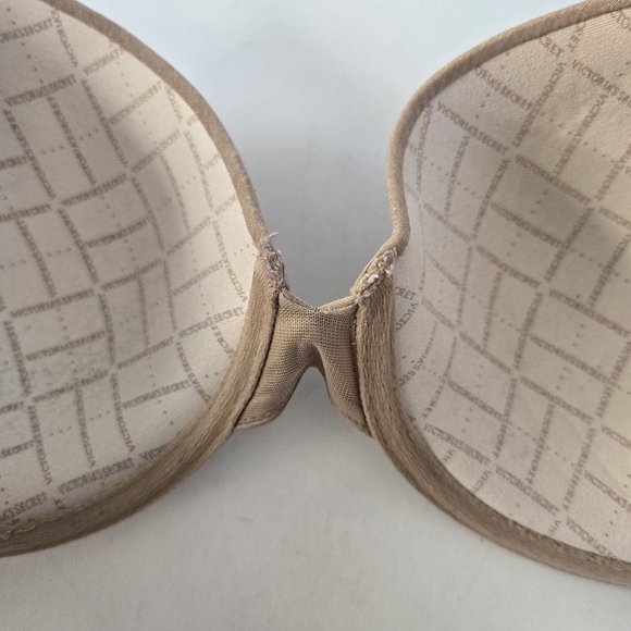 Victoria Secret uplift semi demi nude beige light skin tone marked sz 32DD - Picture 4 of 7